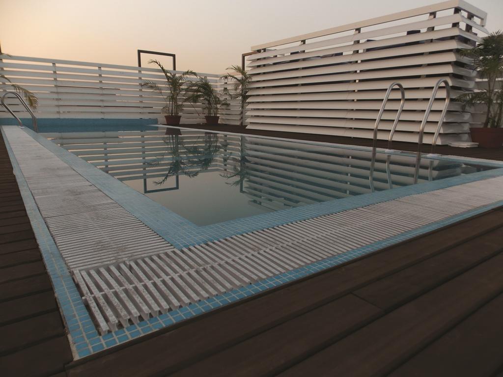 Airport City Hotel Calcutta  Esterno foto