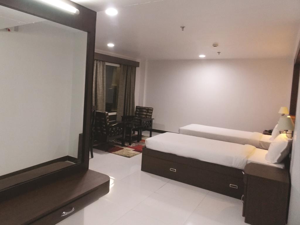 Airport City Hotel Calcutta  Camera foto
